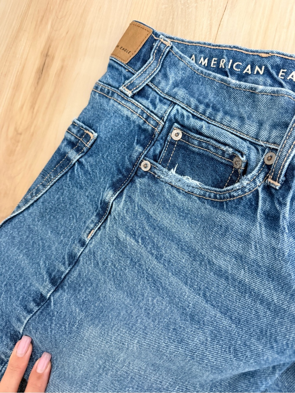 American Eagle super high rise straight jean - Picture 3 of 8